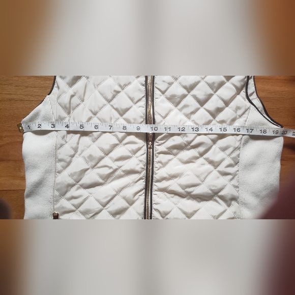 Cavalini Original Ivory Winter white Medium faux Sherpa lined quilted womens - Picture 2 of 8